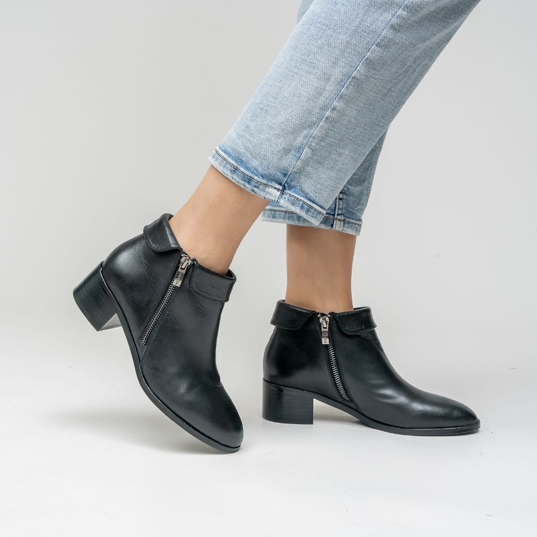 Reno - Black - LE SANSA