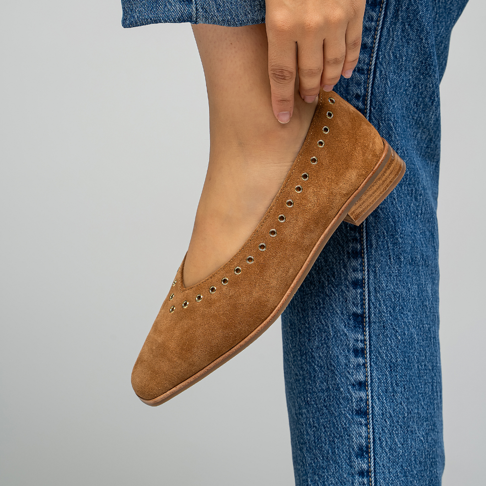Lucia - Butterscotch Suede - LE SANSA