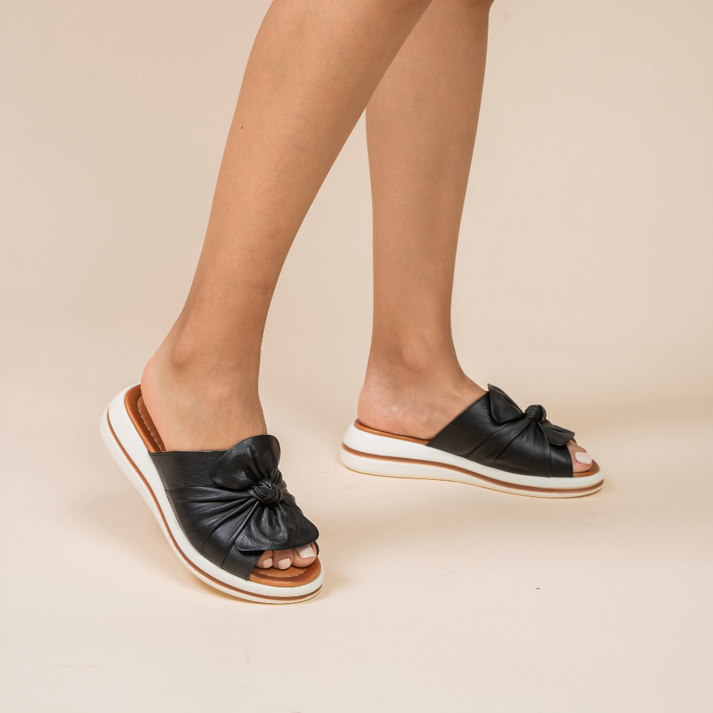 Salsa - Black - LE SANSA